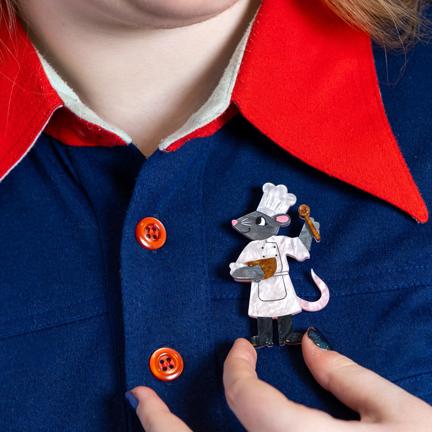 Erstwilder - Chez Raton Brooch