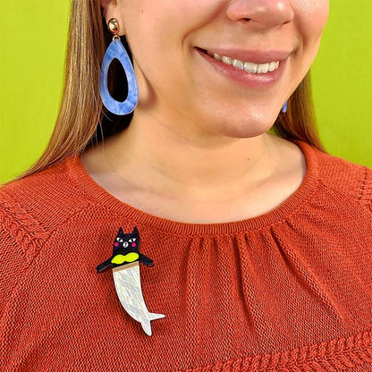 Erstwilder - Catmaid Brooch (Terry Runyan 1) - 20th Century Artifacts