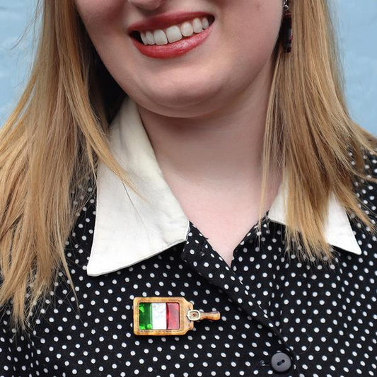 Erstwilder - *** Che Bello! Luggage Tag Brooch FREE GIFT WITH PURCHASE - 20th Century Artifacts