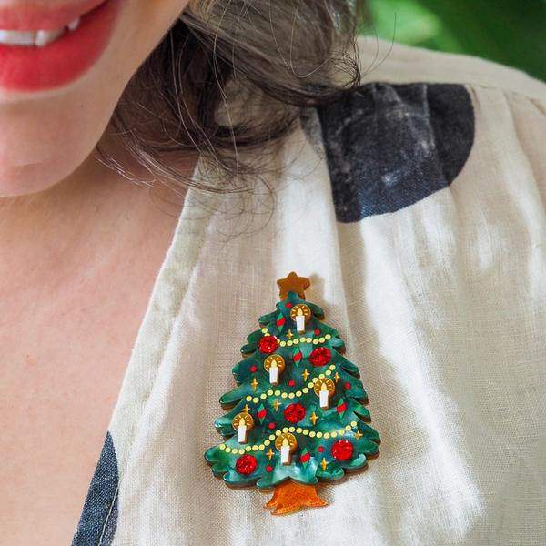 Erstwilder - Christmas Tree Centre-Piece Brooch - 20th Century Artifacts