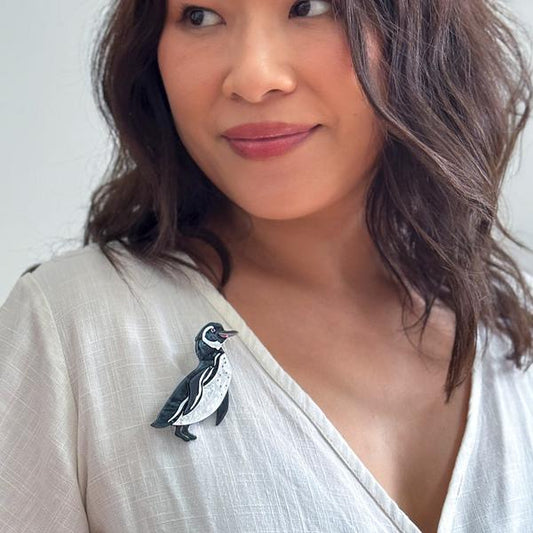 Erstwilder - Galapagos Penguin Brooch - 20th Century Artifacts
