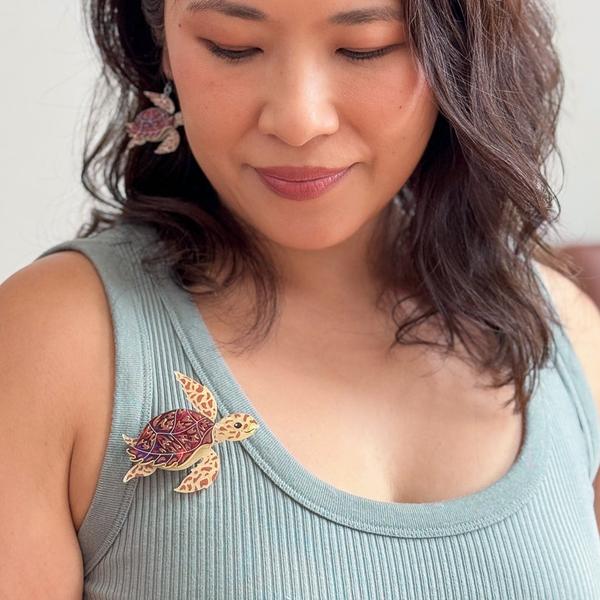 Erstwilder - Hawksbill Turtle Brooch - 20th Century Artifacts