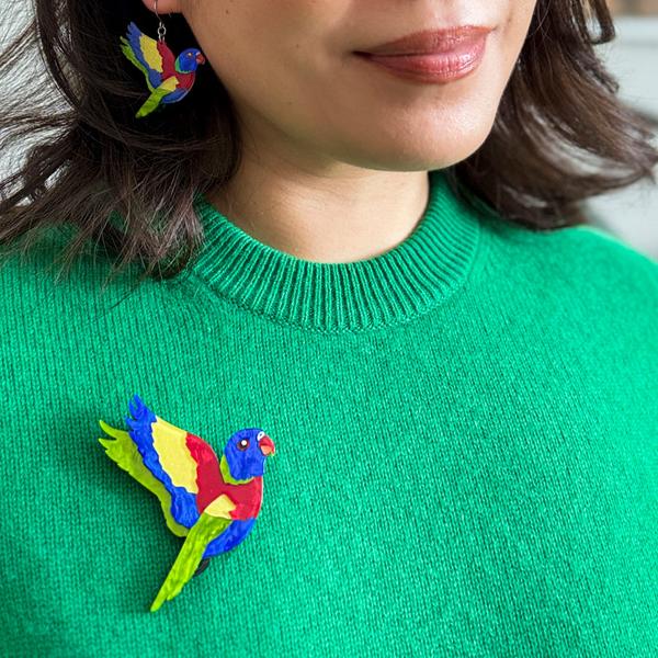 Erstwilder - Lulu the Lorikeet Brooch - 20th Century Artifacts