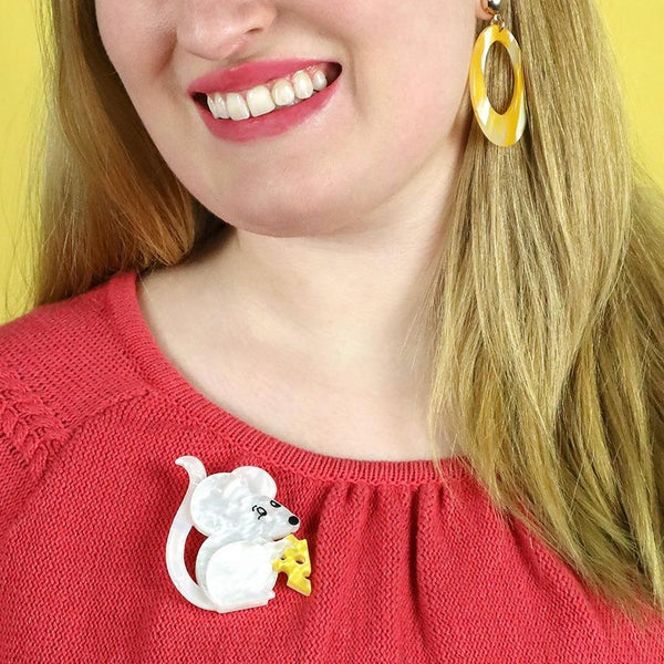 Erstwilder - Manhattan Mouse Brooch (2023) - 20th Century Artifacts