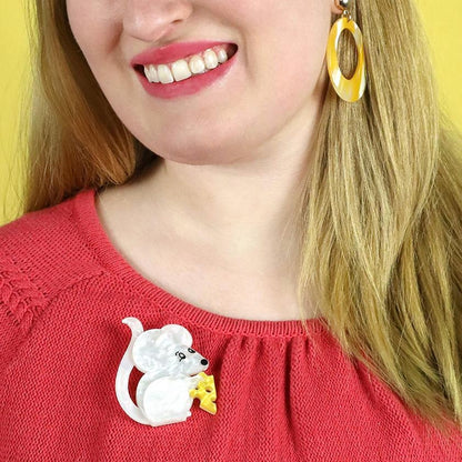 Erstwilder - Manhattan Mouse Brooch (2023) - 20th Century Artifacts