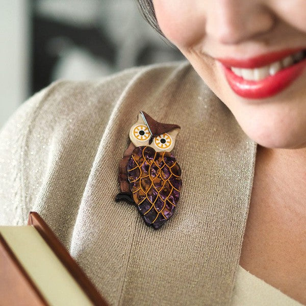 Erstwilder - Outstanding Observation Owl Brooch (2023) - 20th Century Artifacts