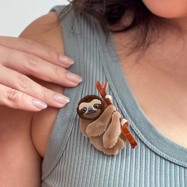 Erstwilder - Pygmy Three-Toed Sloth Brooch - 20th Century Artifacts