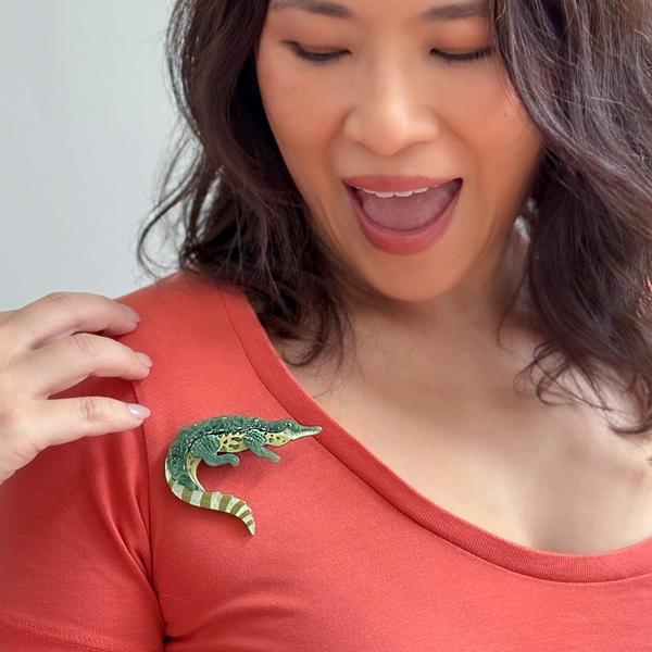 Erstwilder - Siamese Crocodile Brooch - 20th Century Artifacts