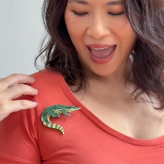 Erstwilder - Siamese Crocodile Brooch - 20th Century Artifacts