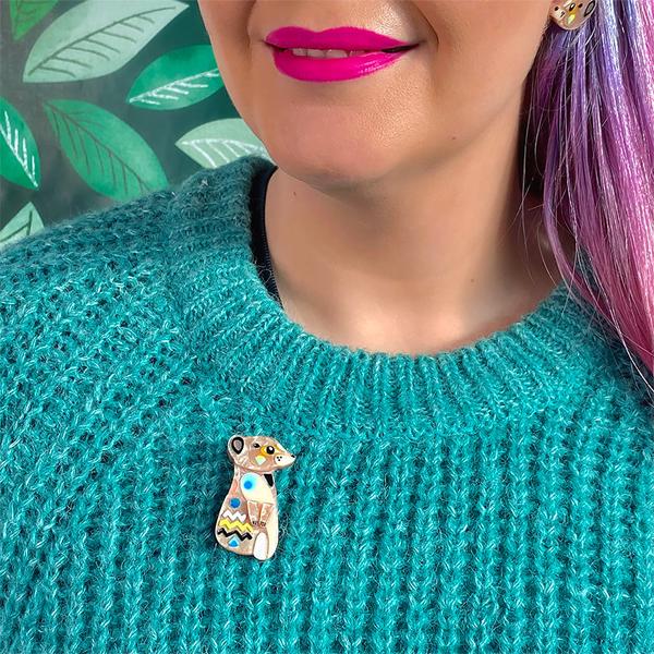 Erstwilder - The Masterful Meerkat Mini Brooch (Pete Cromer) (2022) - 20th Century Artifacts