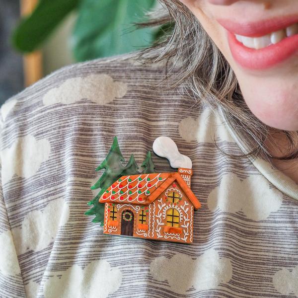 Erstwilder - The Sweetest Cabin Brooch - 20th Century Artifacts