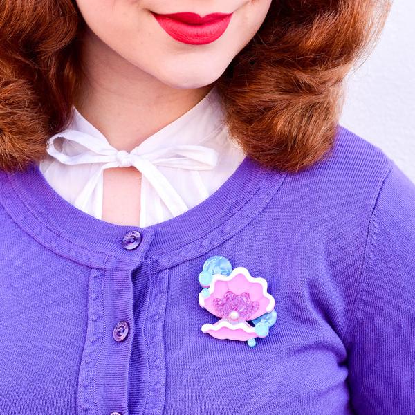 Erstwilder - Treasure Within Brooch (2020) pink - 20th Century Artifacts