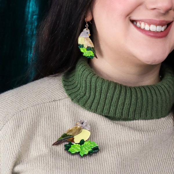Erstwilder - Wondrous Warbler Brooch (Fleur Harris) - 20th Century Artifacts