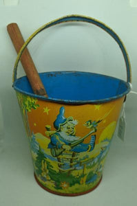 1950s Child's Beach Bucket and Spade - 20th Century Artifacts