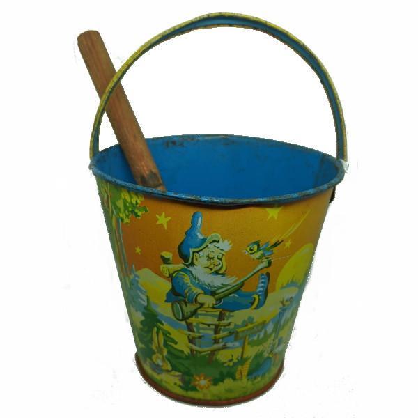 1950s Child's Beach Bucket and Spade - 20th Century Artifacts