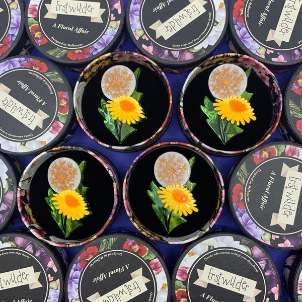 Erstwilder - Dandelion's Ballad Brooch - 20th Century Artifacts