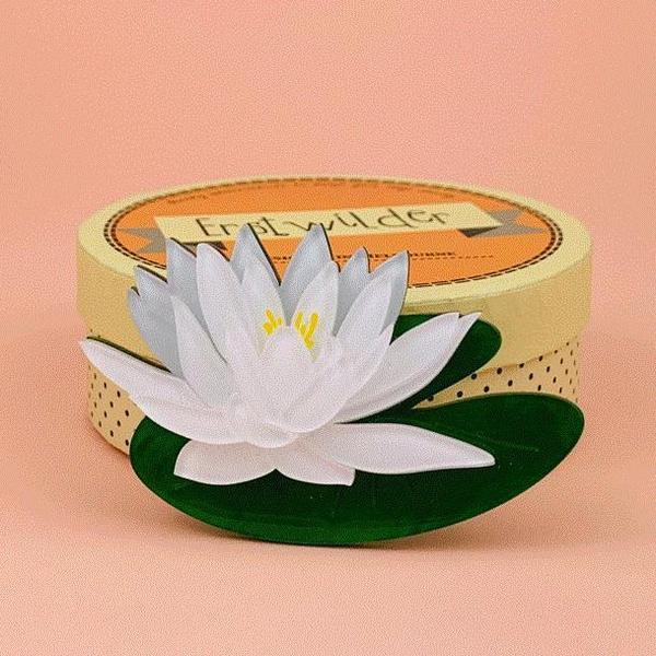 Erstwilder - Enlightened Waters Water Lily Brooch (2020) white - 20th Century Artifacts