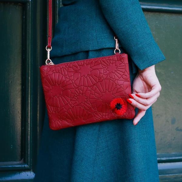 Erstwilder - Poppy Field Clutch Purse - 20th Century Artifacts