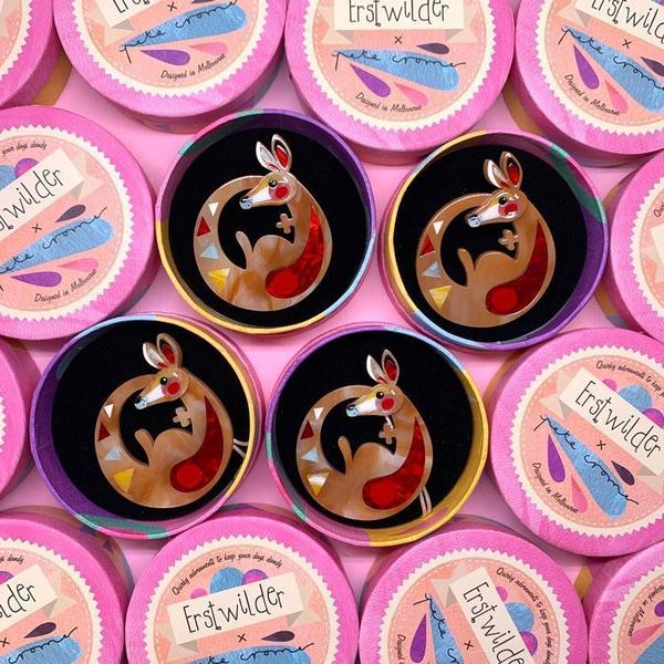 Erstwilder - The Kinetic Kangaroo Brooch (Pete Cromer) (2019) - 20th Century Artifacts