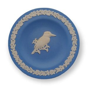 Wedgwood Jasperware Plate - Australian Birds - Kookaburra - 20th Century Artifacts